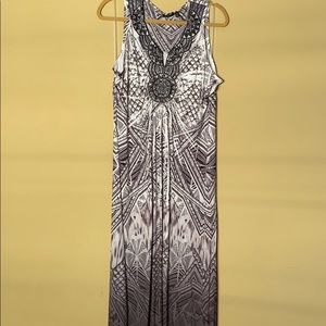 APT9 maxi dress